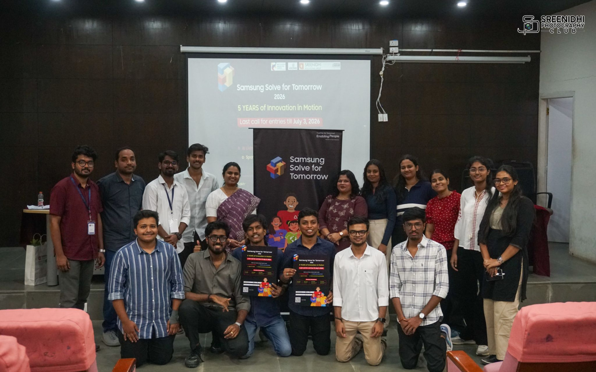 Organising team and student participants at the Samsung Solve for Tomorrow launch