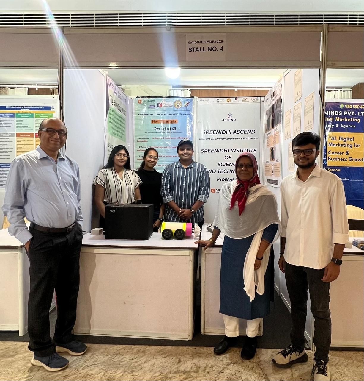 ASCEND students and faculty presenting student prototypes at the National IP Yatra exhibition stall